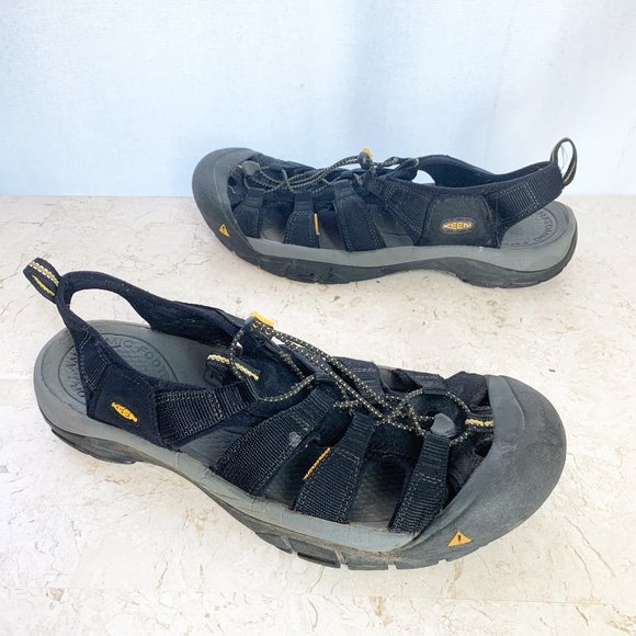 mens size 16 water shoes